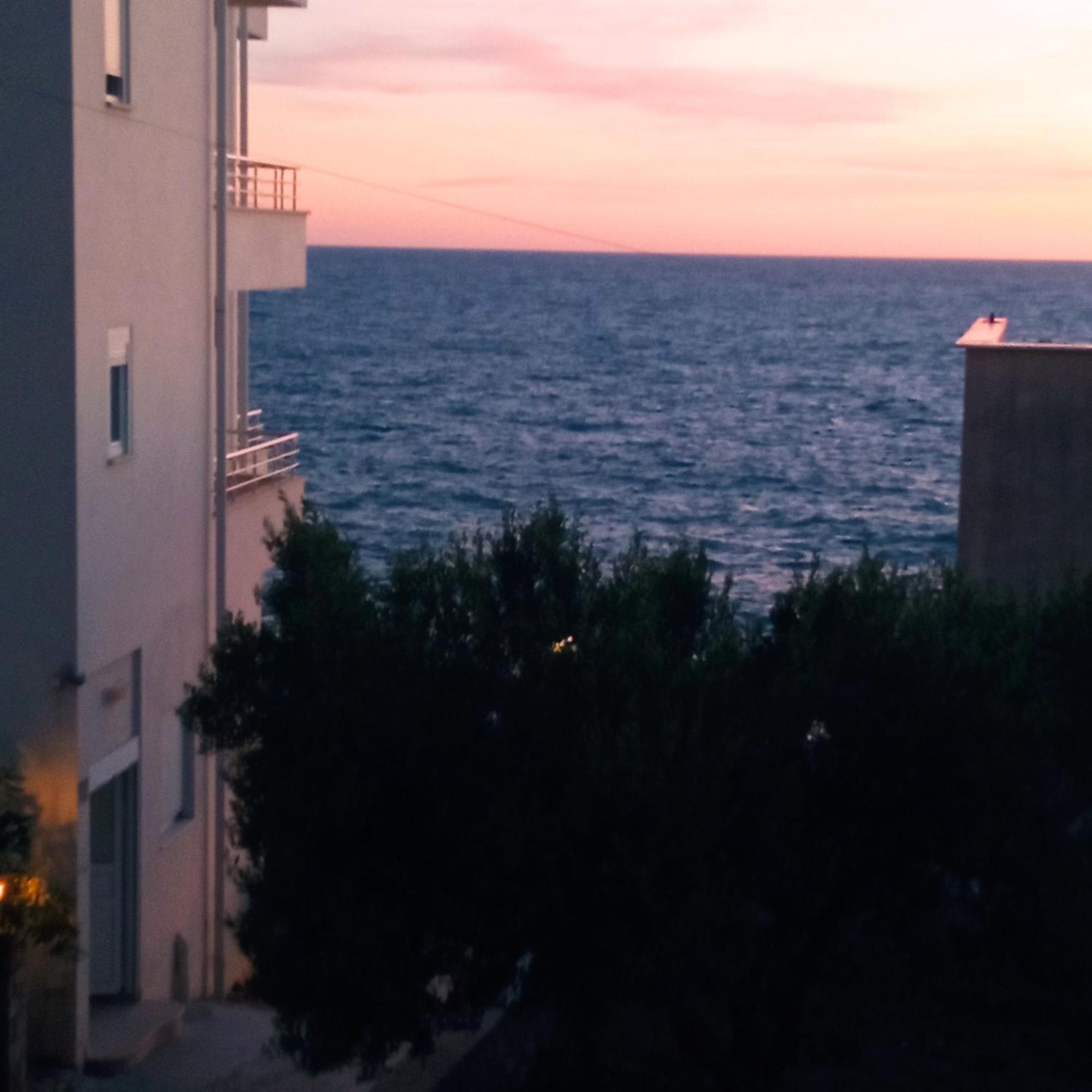 Apartmani Lux Sea อัตเจฮะห์ ภายนอก รูปภาพ